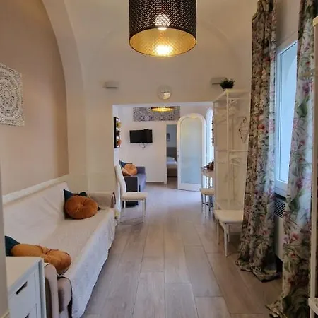 La Flora Appartement *