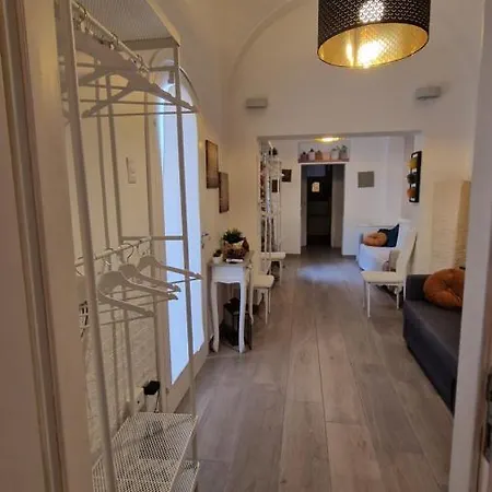 La Flora Appartement